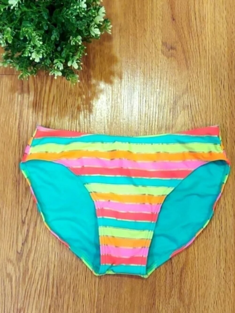 NWT Circo  swim bottom. Size XL